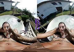 PURITYVR Climax in the jacuzzi with Dahlia