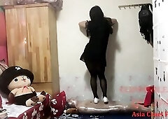 See White shoes trampling on .com, the most excellent hardcore porn web page.  is home to the widest selection of free Feet sex clips full of the hott