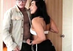 GONNA BANG MY GIRLFRIEND'S LARGE-ASSED STEPMOTHER - PIPE HUNK