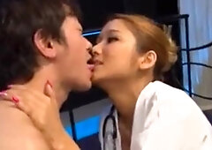 02438,A woman in serious agony