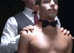 DILF shows off twink hole to highest bidder
