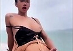 Nisa Tananisa : Beautiful slim Asian girl