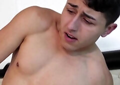 GayRoom: Giovanni Rose with Tyler Lakes fucking