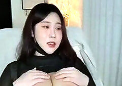 Big tits korean beauty