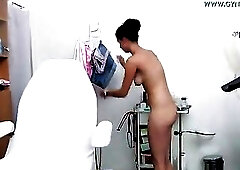 Maze visits the gynecologist with the gal-ally for her annual exam