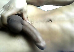 My Spooge is Flowing! Humungous Pop-Shot on Bod