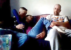 lucky wifey gets suck off by hubby and pal