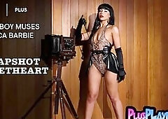 Hawt honey Beca Barbie disclosed her breathtaking body and posed completely stripped