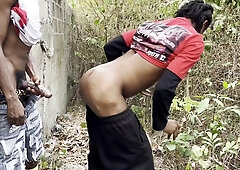 Enormous Black Man rod Vs Youngster Guy