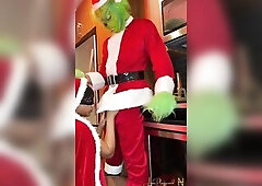 Mrs. Clause Screws the Grinch Whilst Santa Was Away - Gifted Her A Squirting Climax for Christmas????