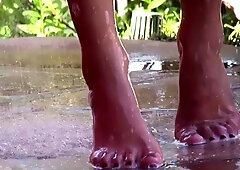 Blonde babe Kagney Karter horny solo masturbation outdoors