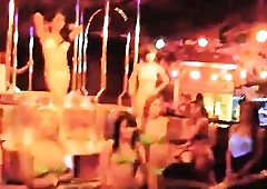 LadyboyDating - LADYBOYS BANGKOK THAILAND - NANA PLAZA