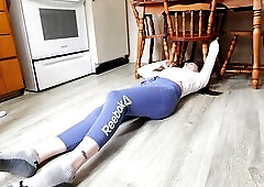 Mamma gets STUCK, Stepson makes her SQUIRT in her YOGA Panties