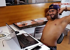 Providing it to the horny and gassy IT technician