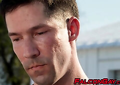 Kane Fox spitroasted by Eddie Patrick and Mike Monroe in wild bareback threesome