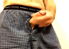 Upclose Lollipop Idolize & Jack Off To Spunk