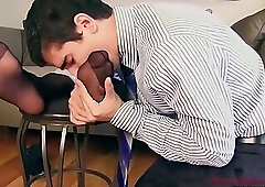 GentlemensCloset: Niklas Roth strokes his cock while being worshipped by Keith Banks and Fer