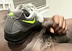 FOCUSED FUCK
