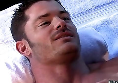 Hairy bodybuilder outdoor sex and cumshot