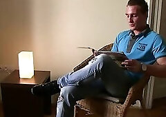 Gay dude seduces a straight promoter