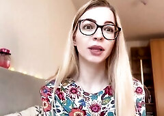 How to Make a Domme Interested