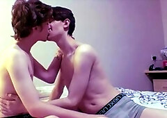 TXXXMStudios.com - Kieren Andrews masturbation in the bed