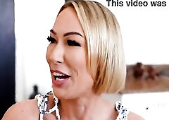 Lovable mother I'd like to fuck Mellanie Talks About Her Crushes In advance of Riding A Weenie