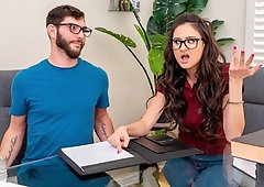 Nerdy stud Eliza Ibarra roughly fucked by her lovely math teacher
