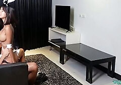 Thai hotty pleases large penis