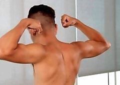 GayRoom: Jimmy Fame bends over