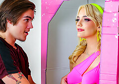 Blonde-haired fuckdoll Kenna James gets her perfectly shaved pussy drilled