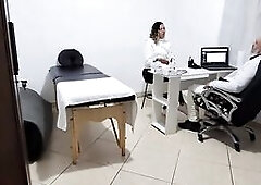 Patient gets fingered by proctologist during anal exam.