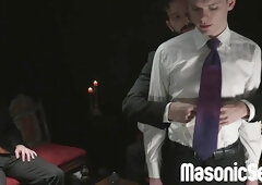 Jaw-dropping lad Ethan Tate shrieks in sans a condom orgy with Cain Marko