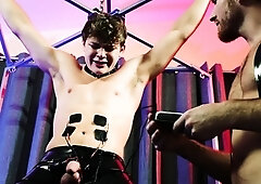 E Stim Abs Twitch in Pleasure Pain