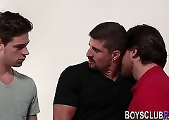 Gay hottie gets rimmed and fucked