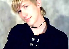 teensandtwinks: Gorgeous Mark Shows Off His Big Tool