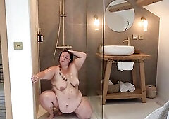 I masturbate in my shower