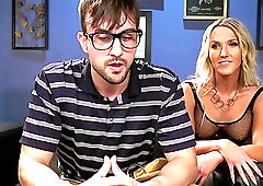 Huge tits tranny fucks repairman