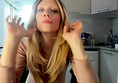 Amateur Webcam Chick Masturbates On Webcam More at