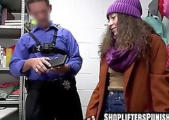 Amber Summer's makeup theft and cock sucking