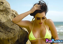 Fake big titties Hispanic CJ Sparxx posing