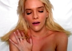 Hot-naked-girl, milf-porn, fake-tits