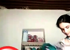 Sexy Paki Bhabhi Shows Her Boobs And Pussy 2