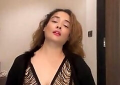 Kiran_Rathore_Nipple_Showing