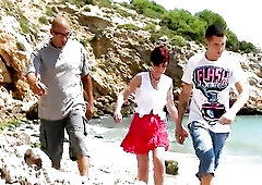 HDVWM670 slender aged with saggy tiny titties