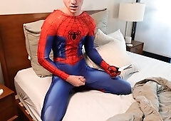 Solo, superhero, solo