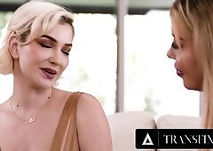 Old Gracie Jane & Skye Blue End Up Passionately Fucking Before Going To A Festival