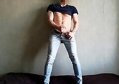 Wild guy in those sexy blue jeans enjoys some solo action