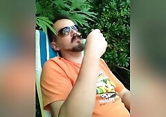 chillin with a Pipe in the garden