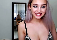 Amateur Webcam Teen Masturbates And Teases